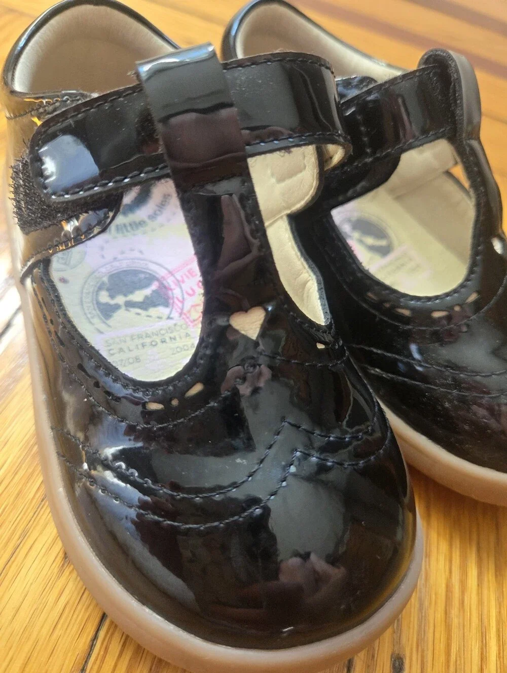 Livie & Luca AMICA T-Strap Mary Jane Heart Cutout Shoes- Size 7 Toddler Black